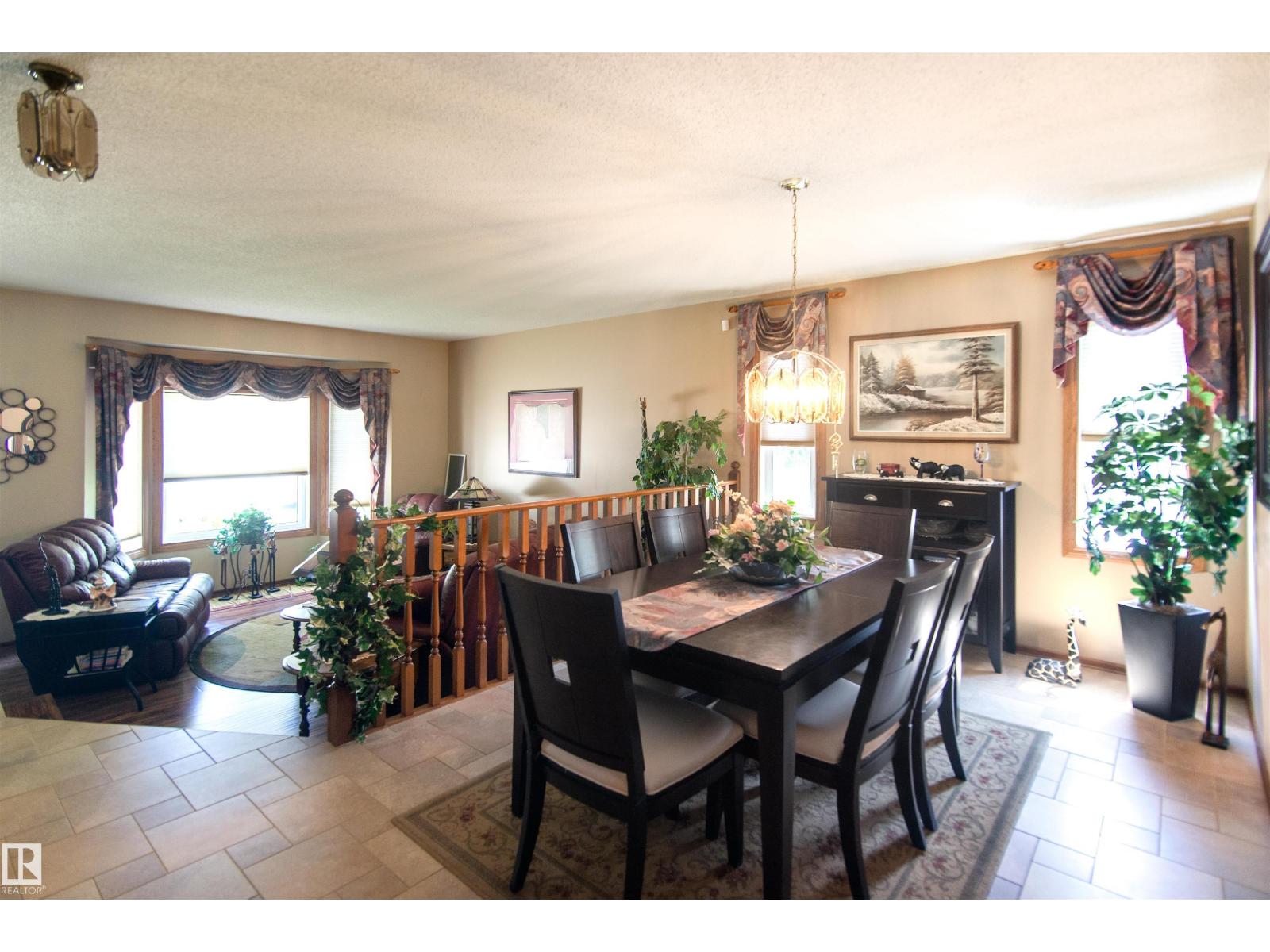 4308 41 ST - 11