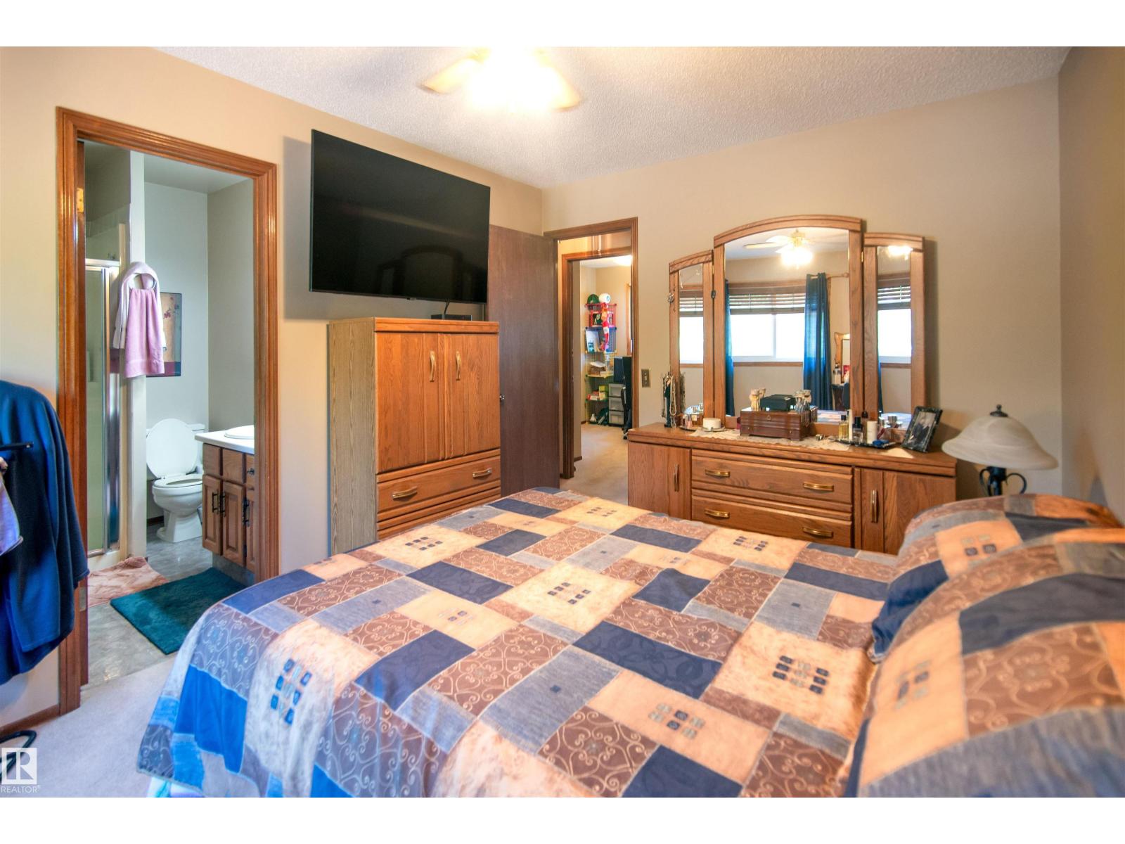 4308 41 ST - 21