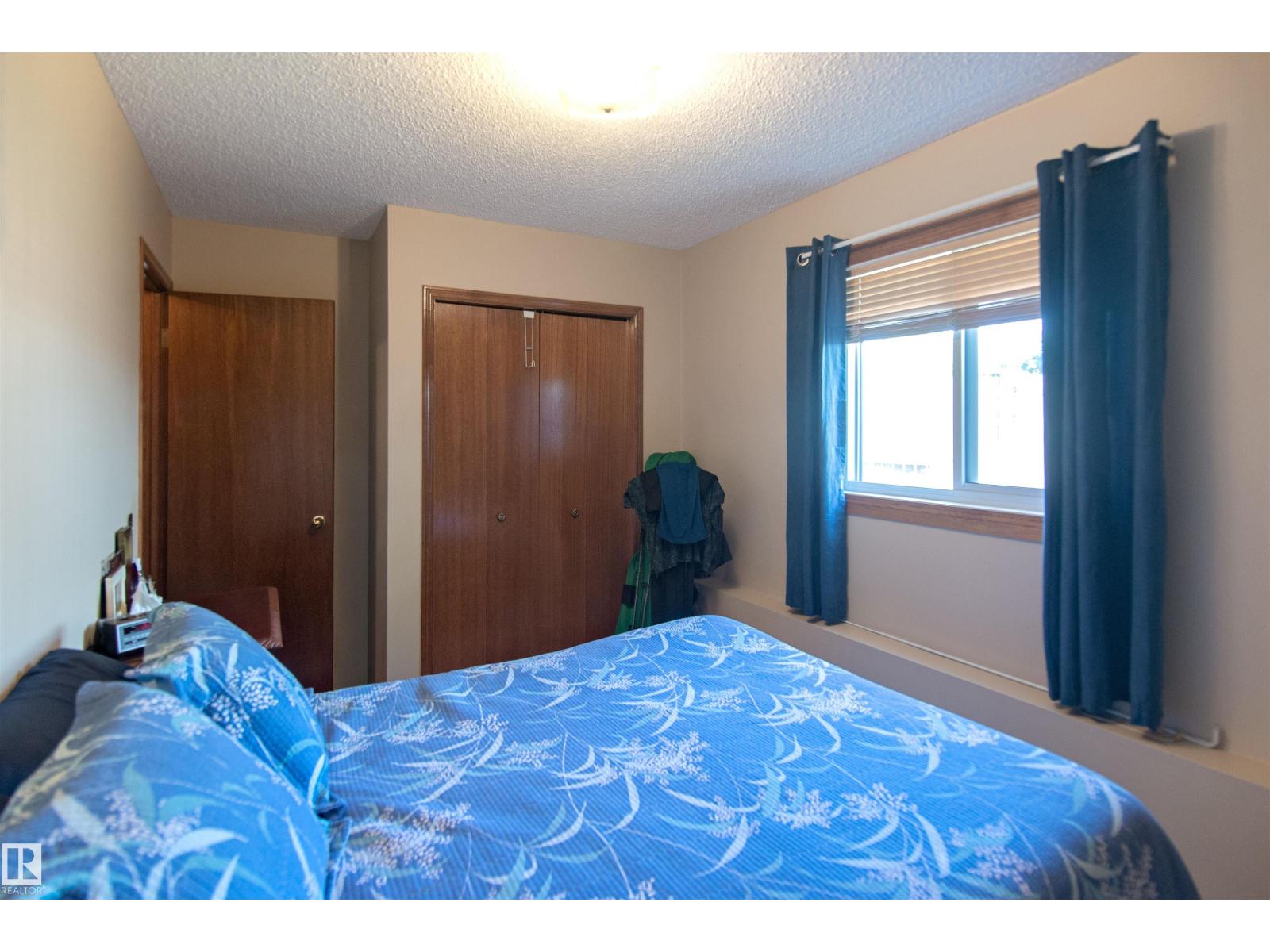 4308 41 ST - 29