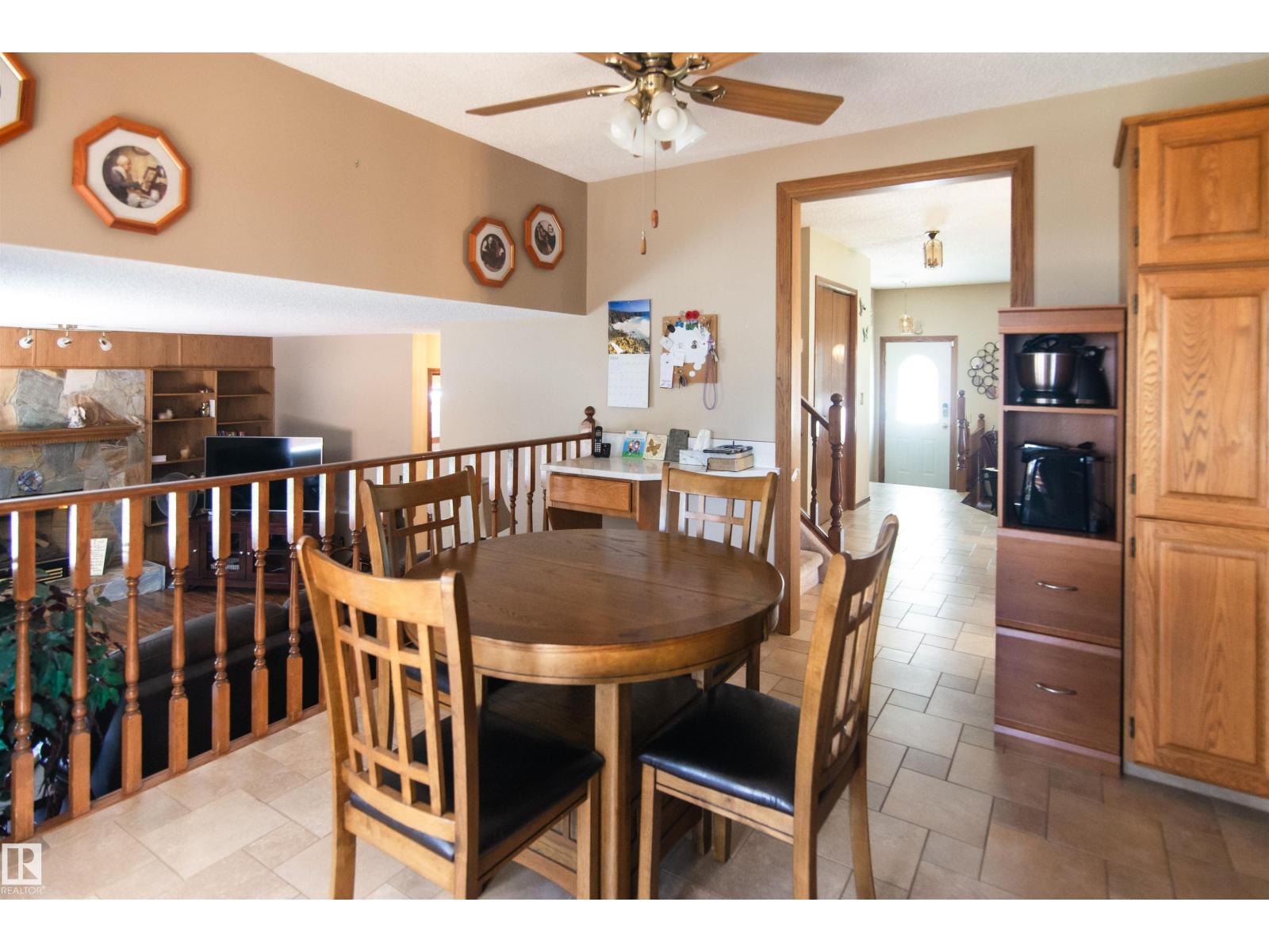 4308 41 ST - 8