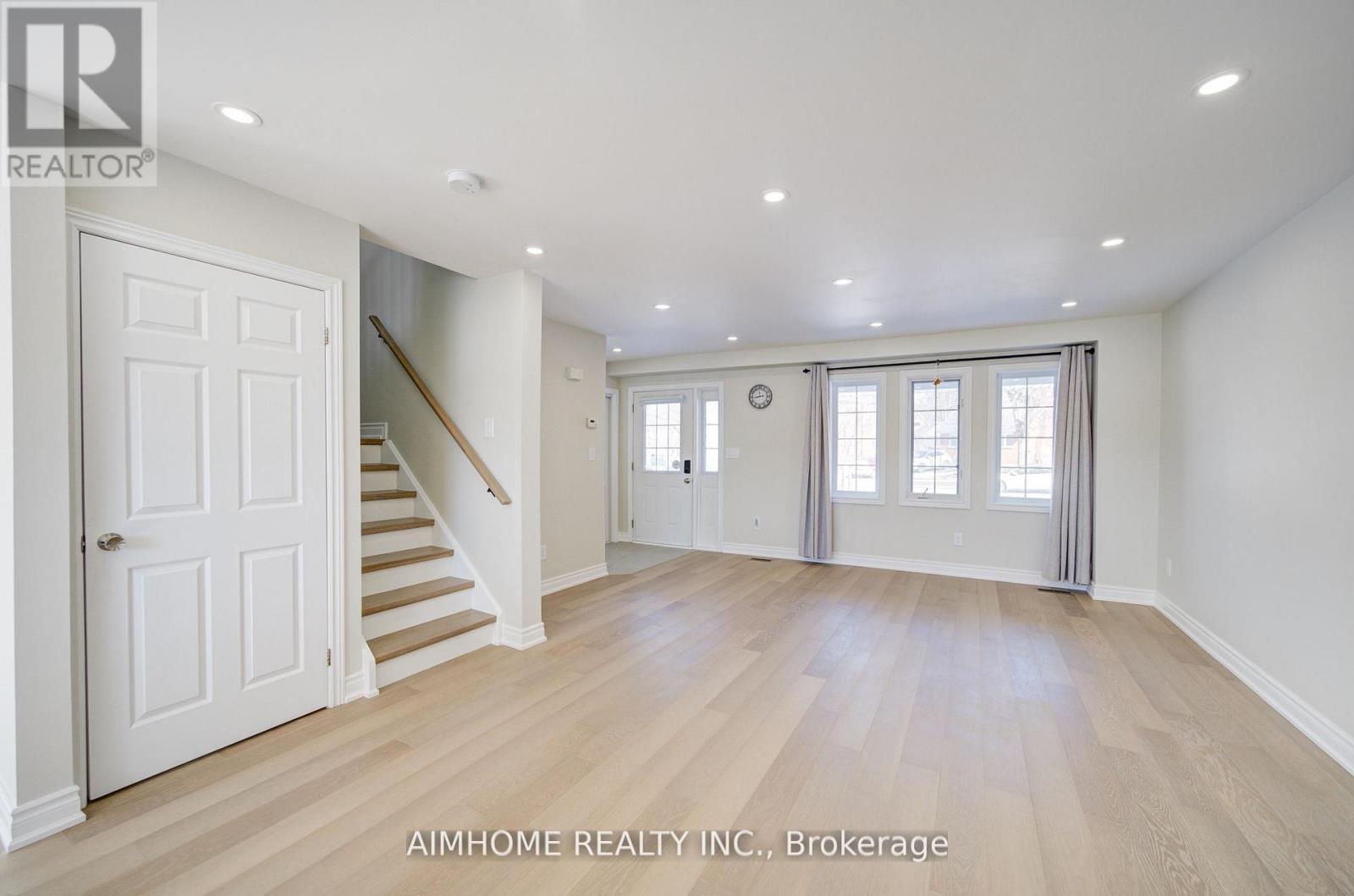 36 GRAND RIVER AVENUE - Image 10