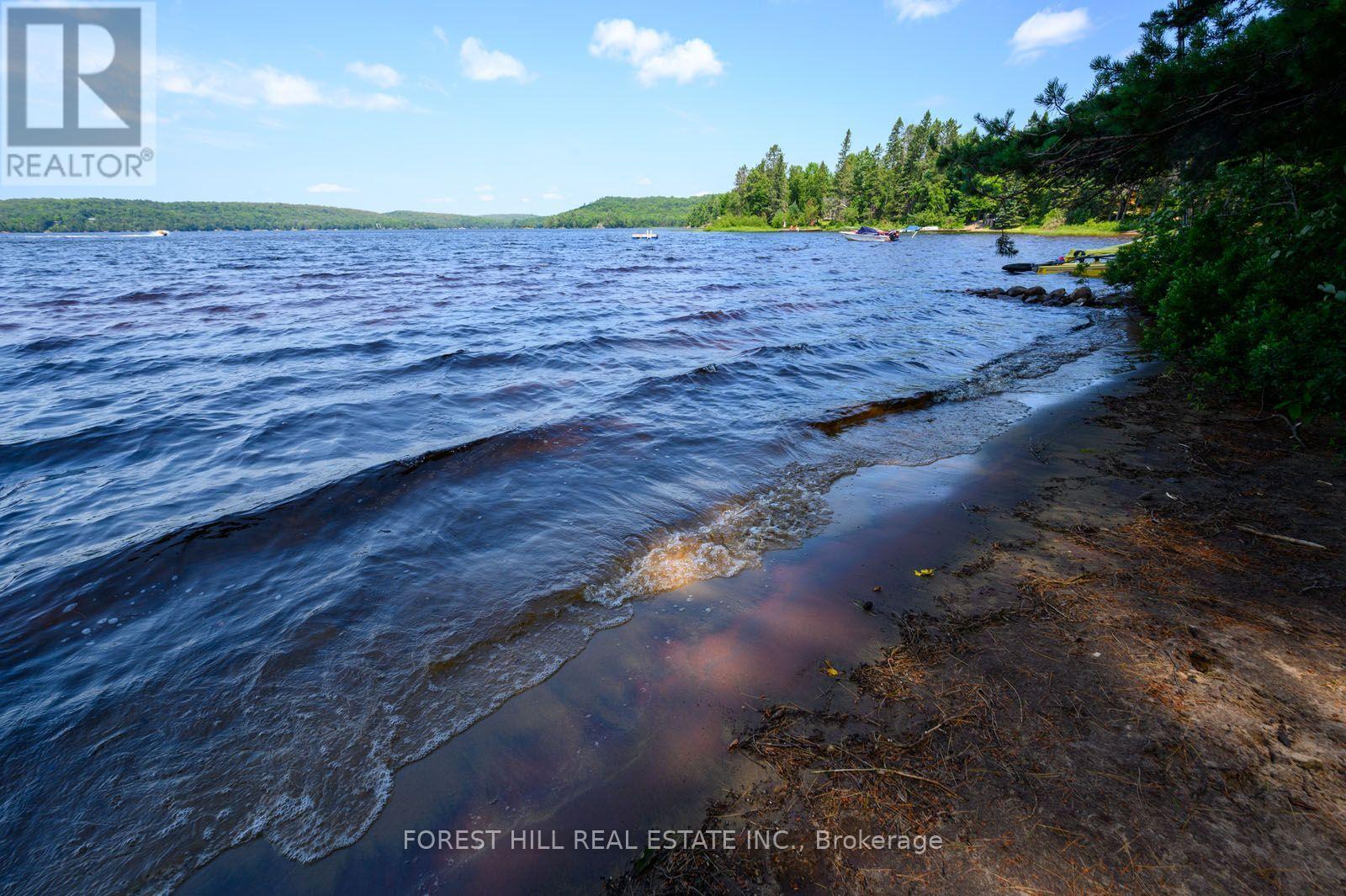 315 NORTH FOX LAKE ROAD - Image 44