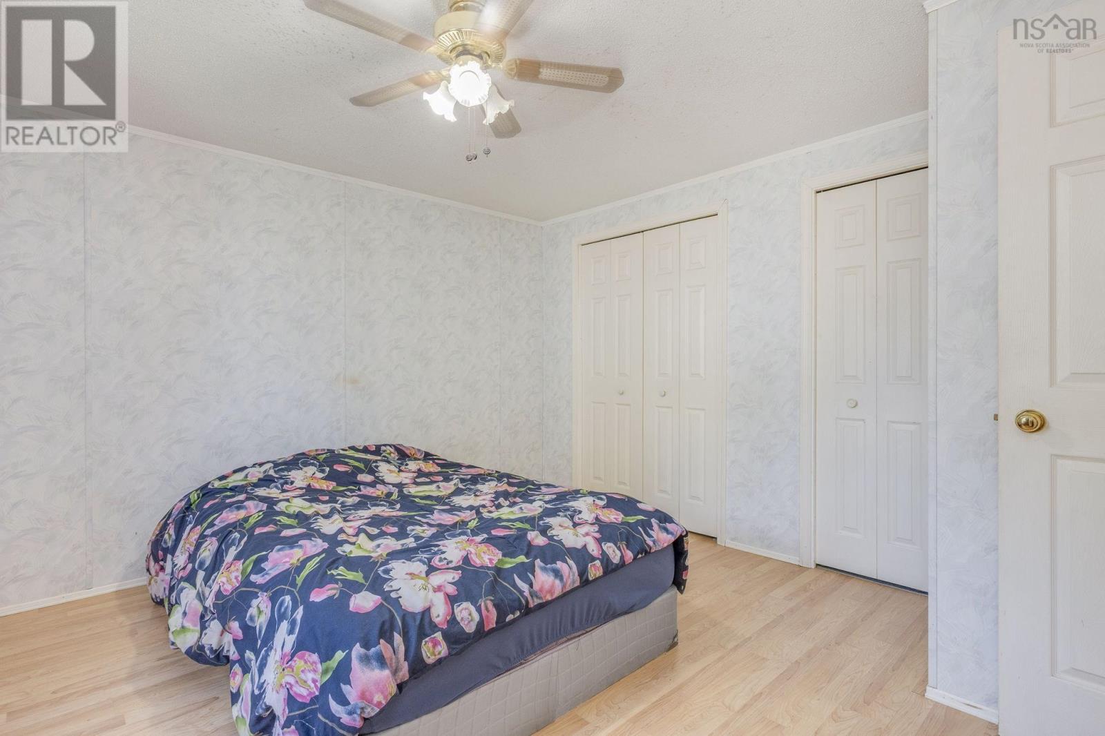 11 Olympic Avenue - 13