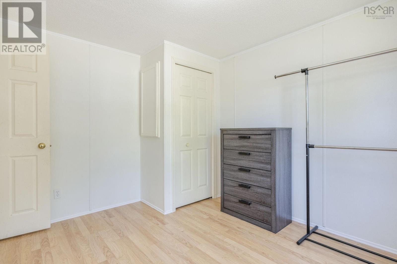 11 Olympic Avenue - 18