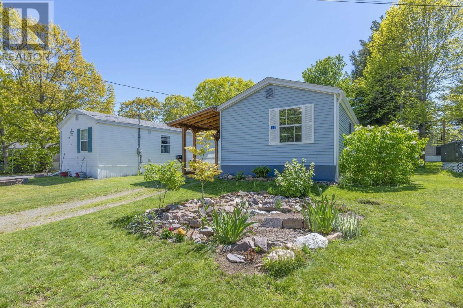11 Olympic Avenue - 29