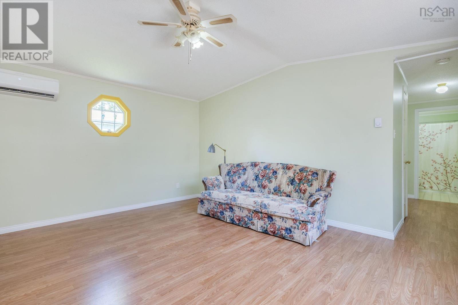 11 Olympic Avenue - 8
