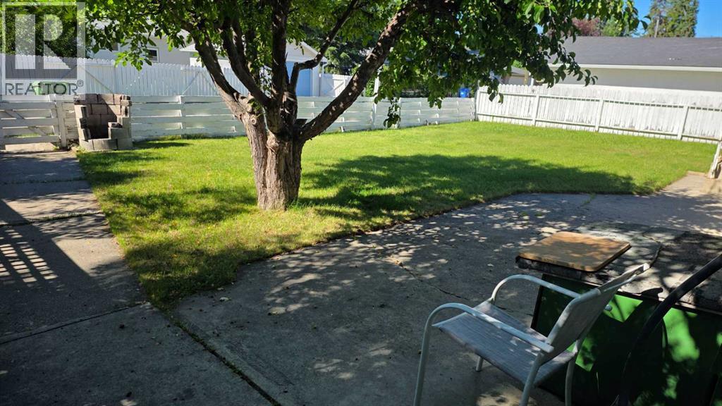 4907 10 Avenue SW - 25