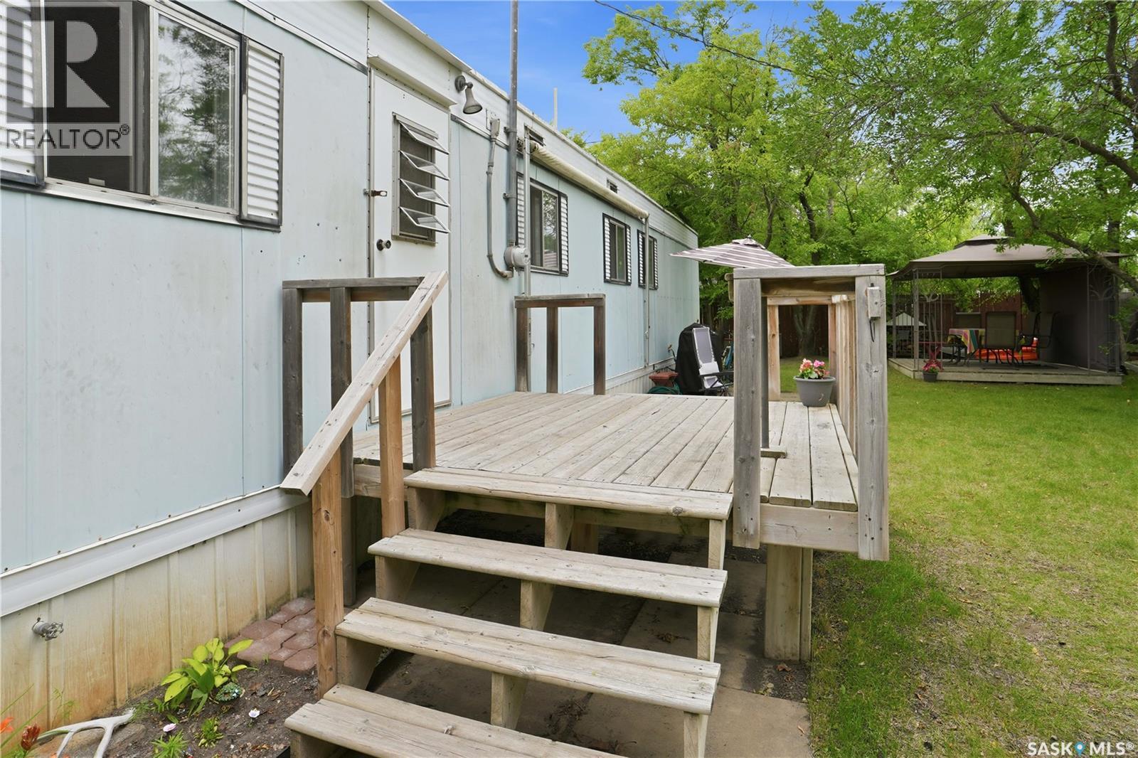 771 Joseph CRESCENT - 27
