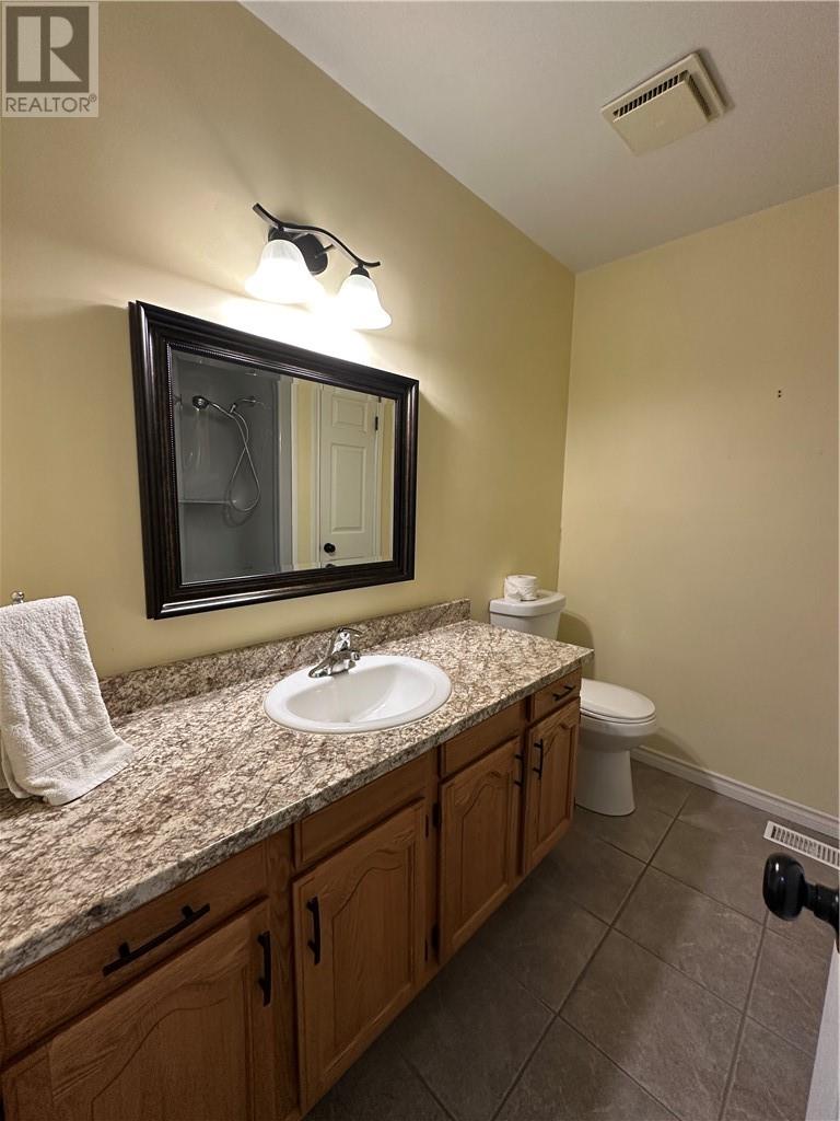 1067 St Anthony Street W - 18
