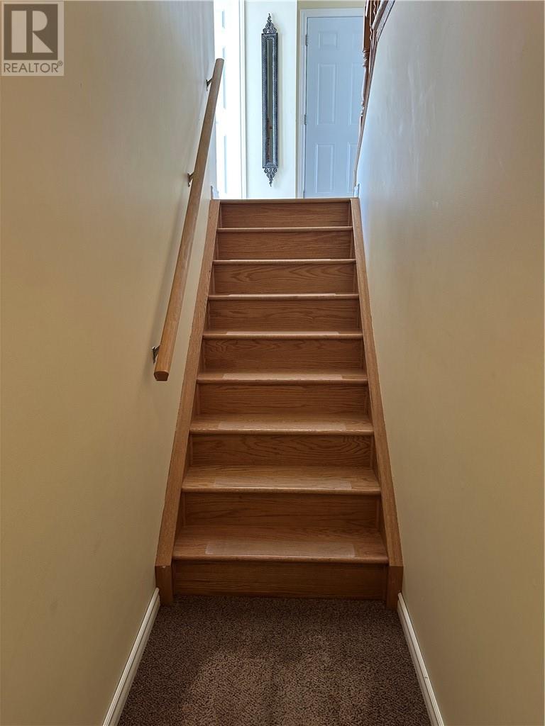1067 St Anthony Street W - 19