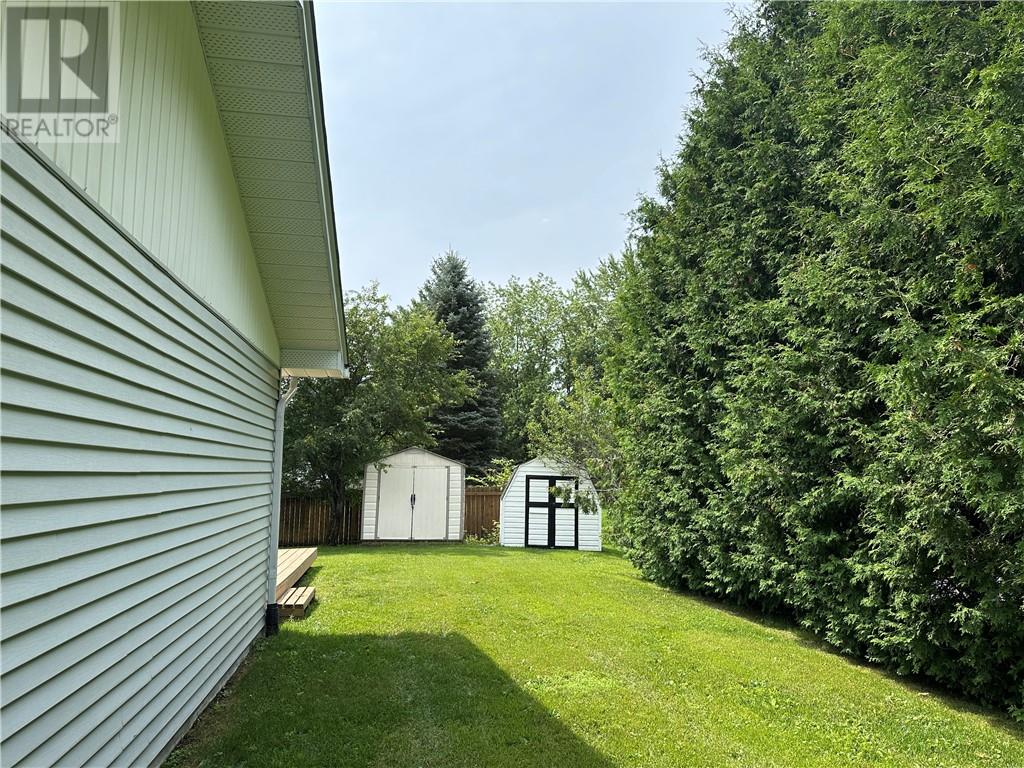 1067 St Anthony Street W - Image 32