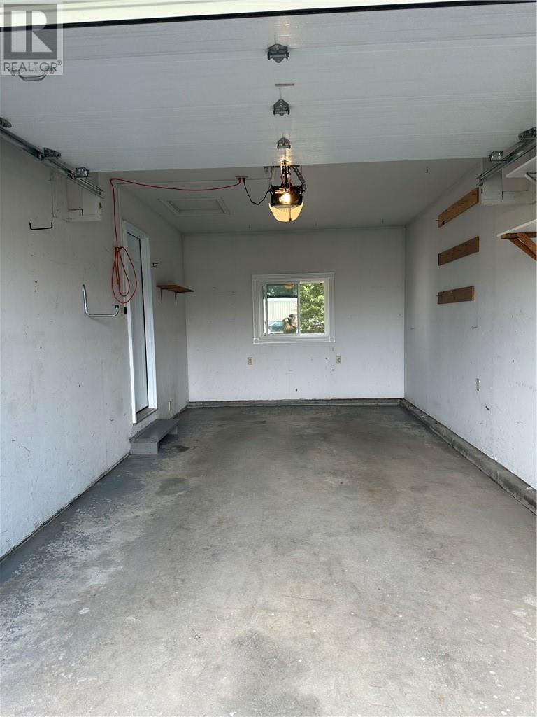 1067 St Anthony Street W - 47
