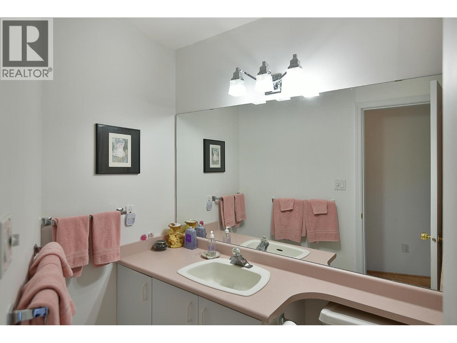 21 544 EAGLECREST DRIVE, Gibsons