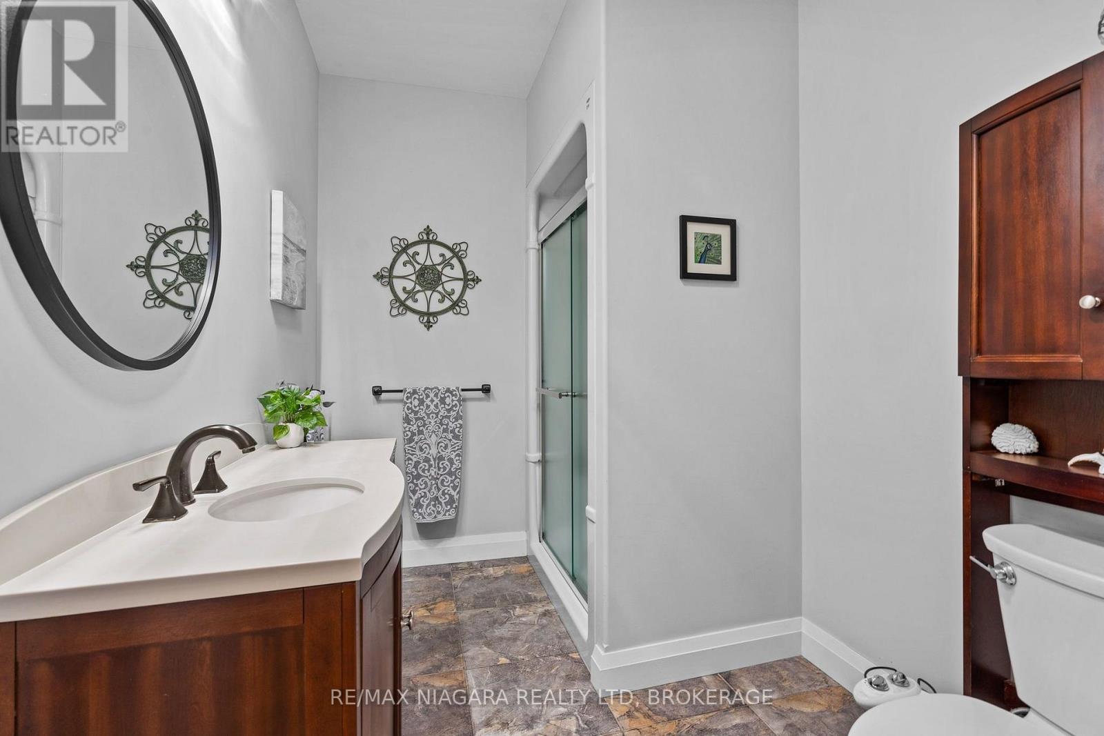 611 SUGARLOAF STREET - 23