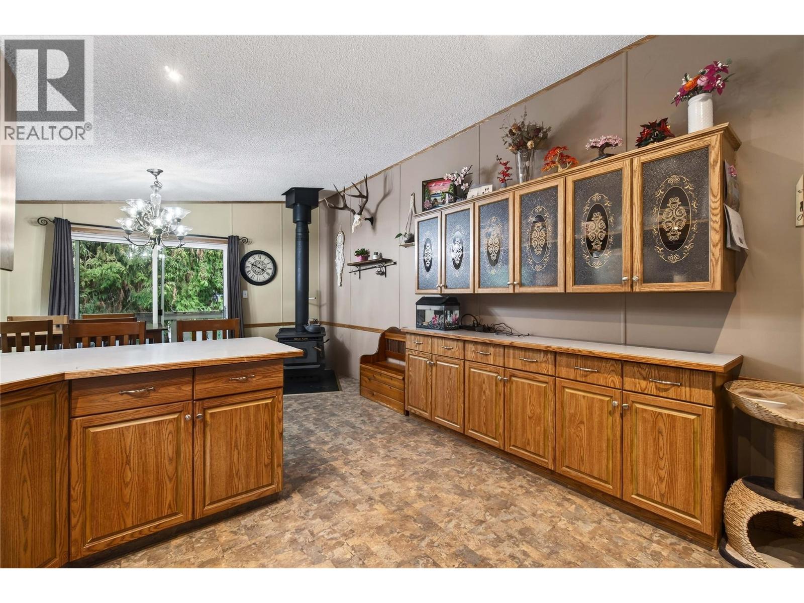 19 West Poirier Road - 9