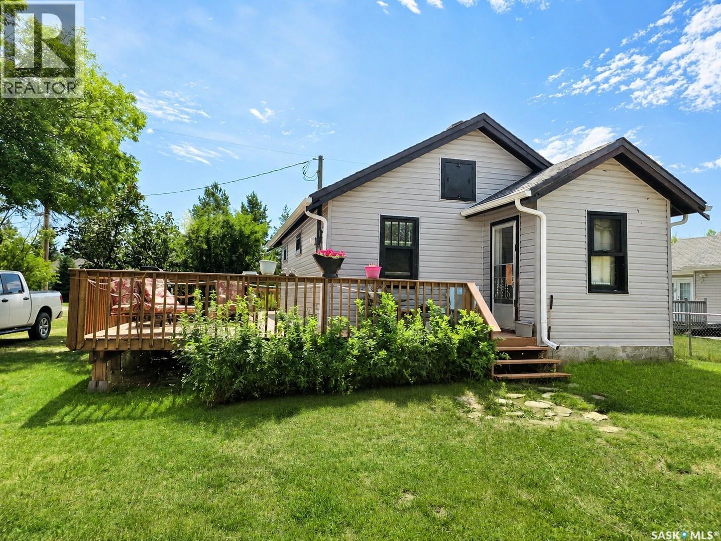 460 Mistusinne CRESCENT - 1