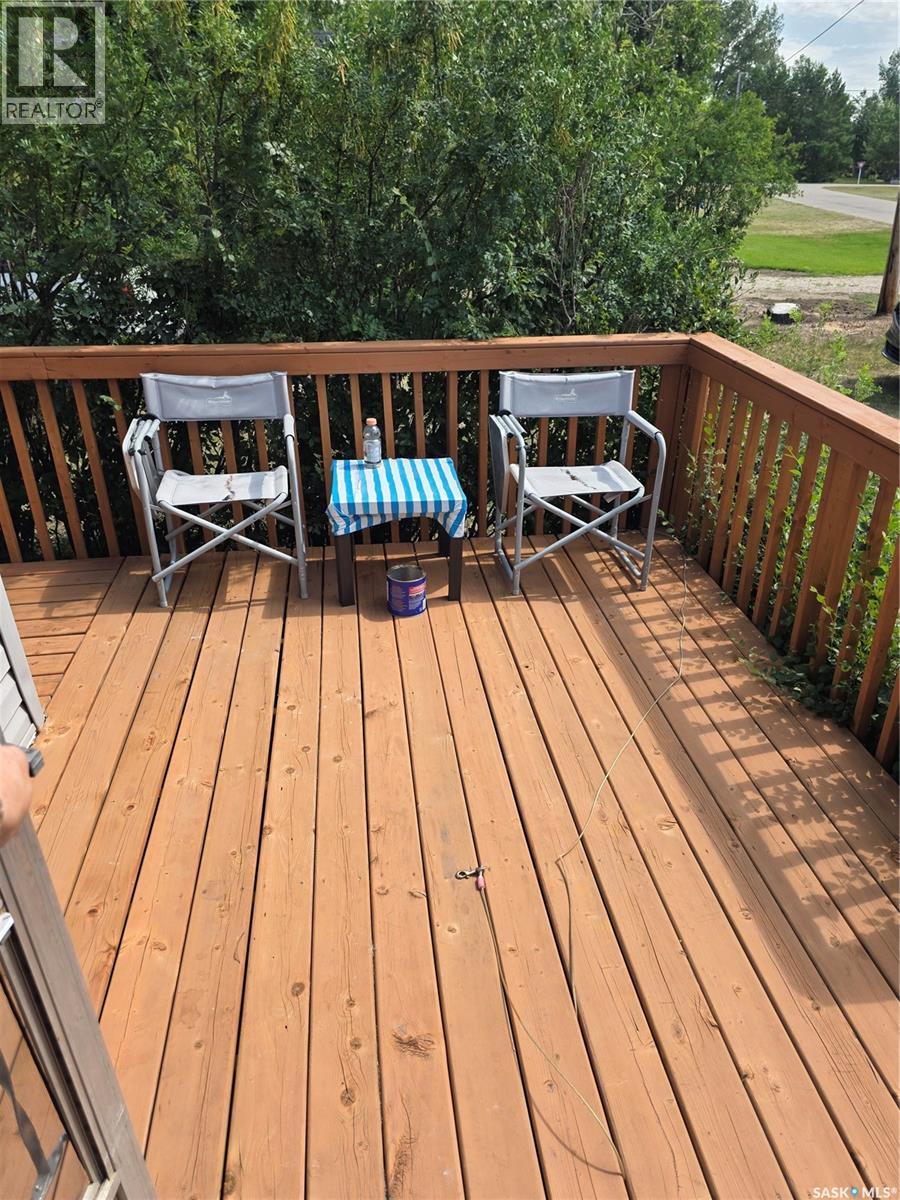 460 Mistusinne CRESCENT - 2