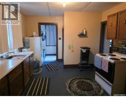Enclosed porch - 460 Mistusinne Crescent, Mistusinne, SK S0H1J0 Photo 7