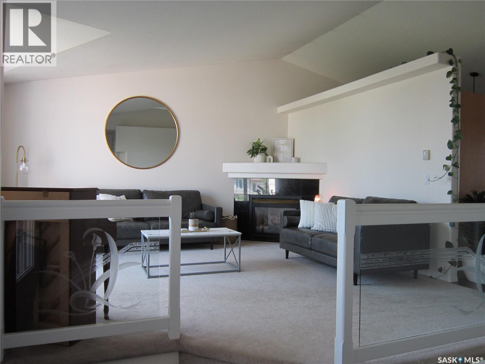 305 Venne STREET - 12