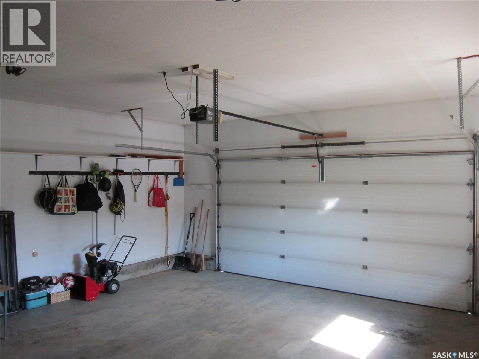 305 Venne STREET - 30