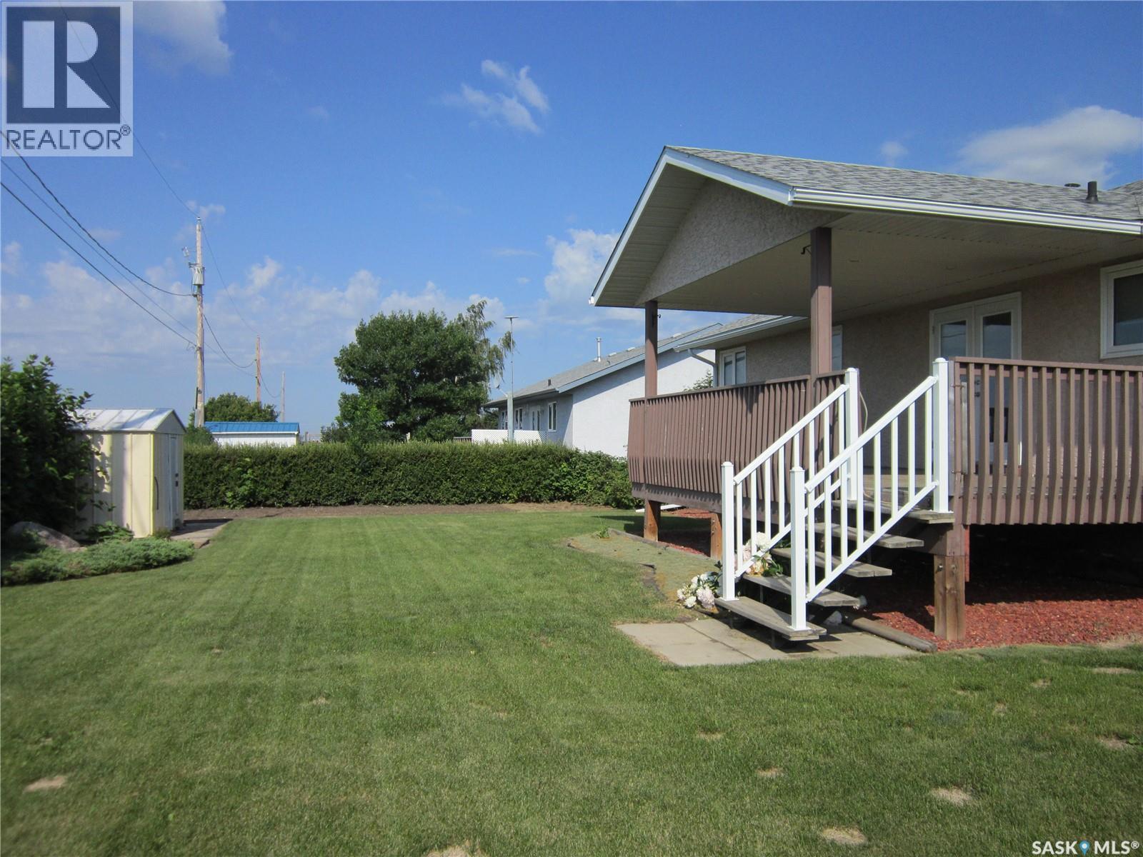 305 Venne STREET - 8