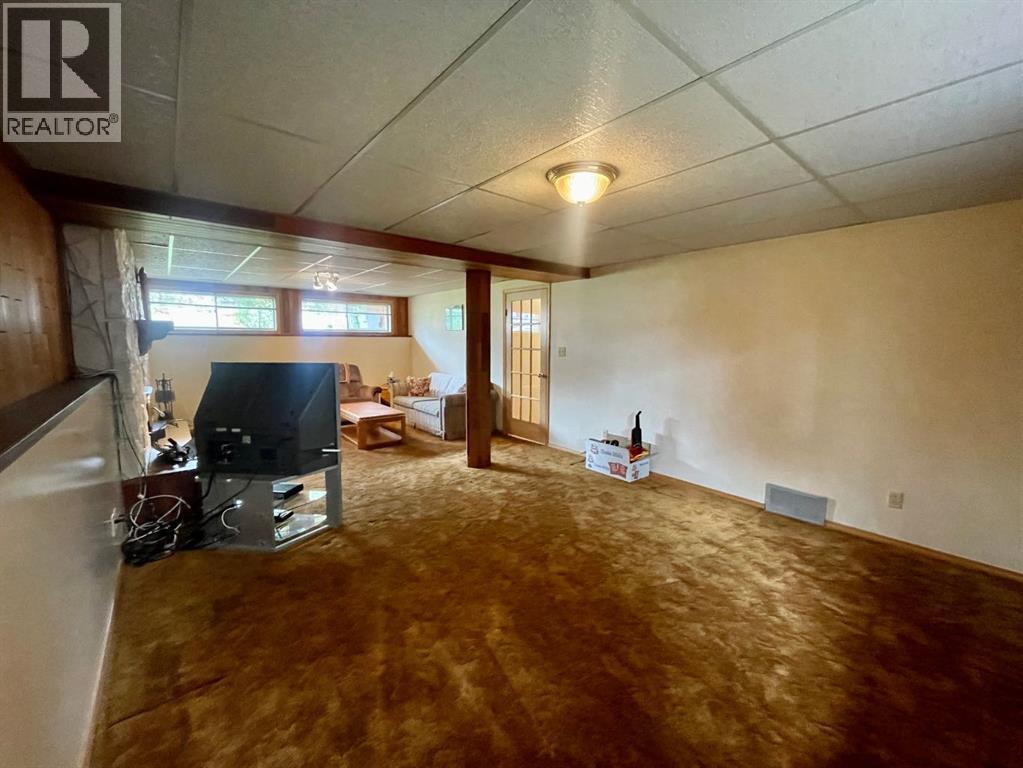 5909 11 Avenue - 27