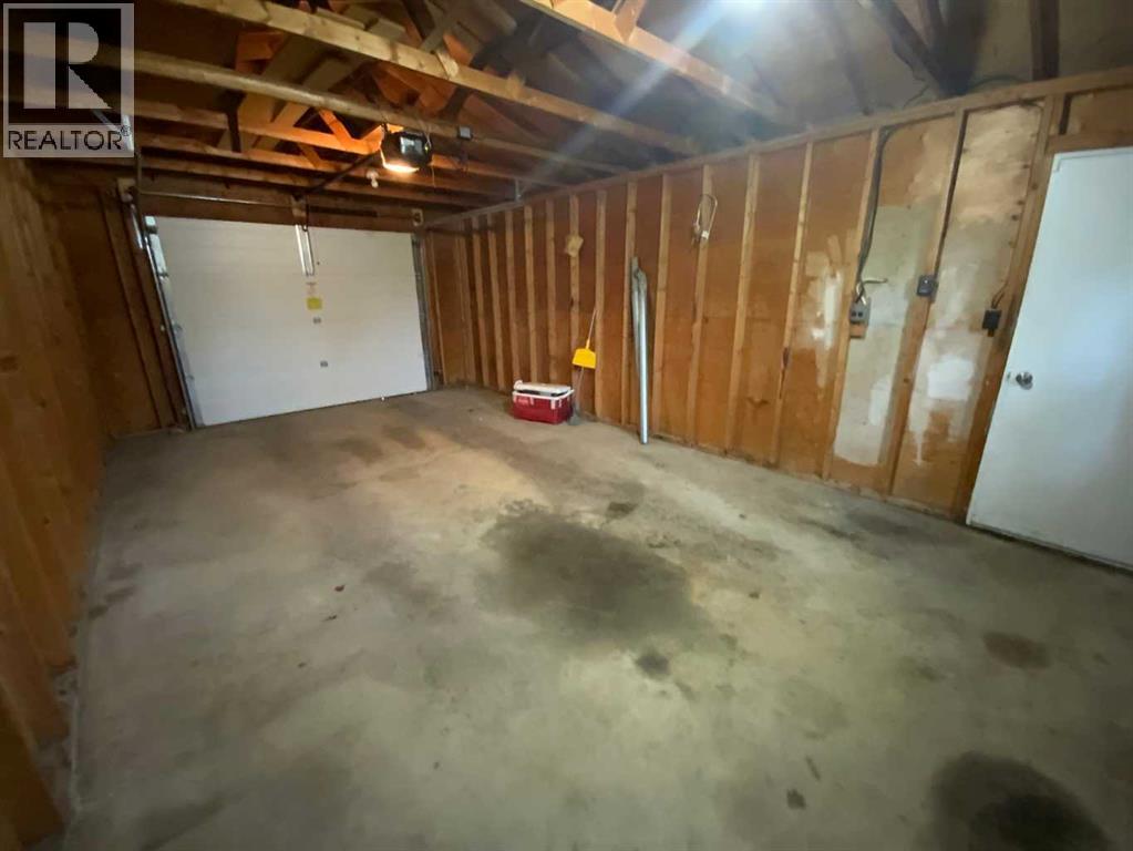 521 4 Street SE - 23