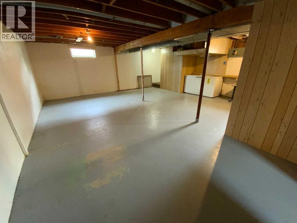 521 4 Street SE - 15