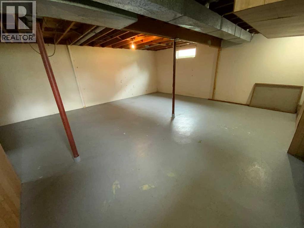 521 4 Street SE - 22