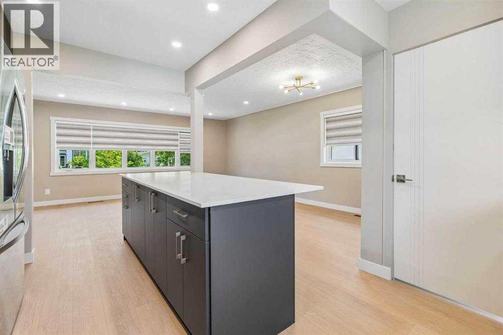4319 19 Street NW - Image 24