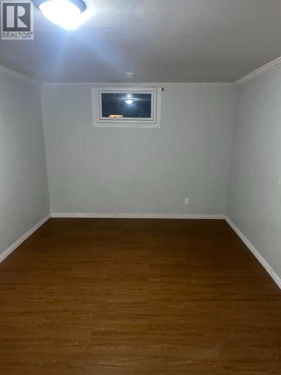 4805 55 Avenue - 34