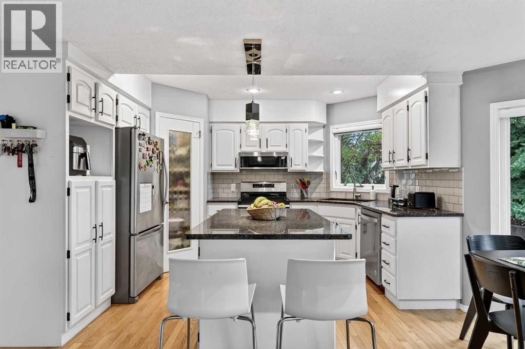 115 Woodpark Terrace SW - 15