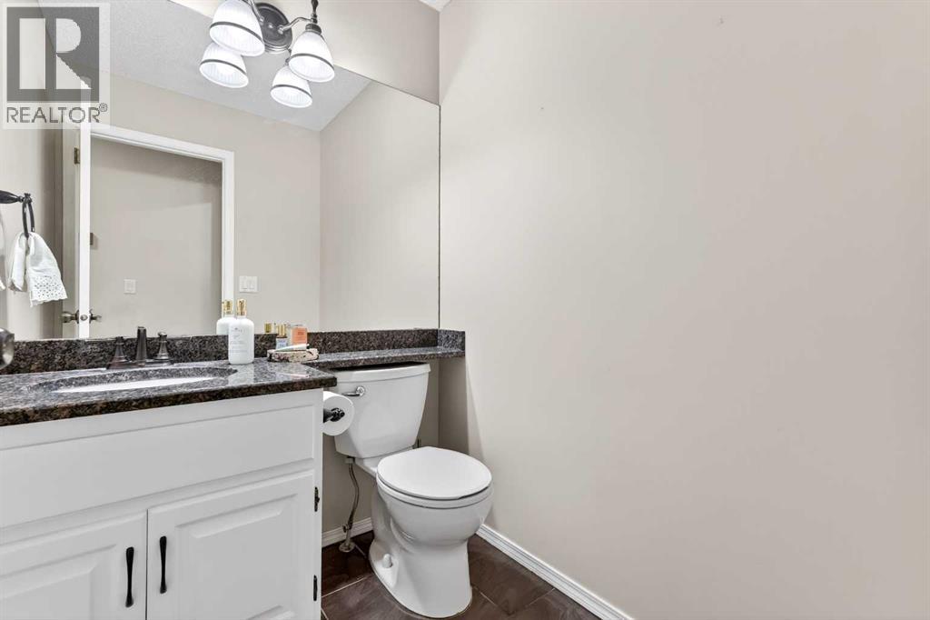 115 Woodpark Terrace SW - 26
