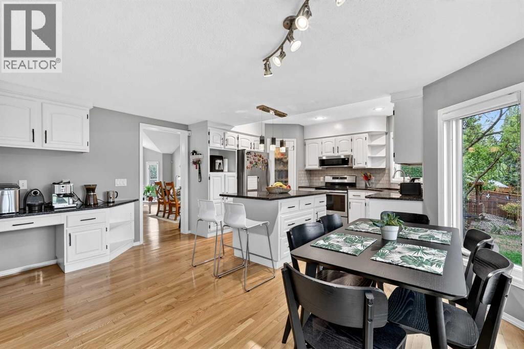 115 Woodpark Terrace SW - 14