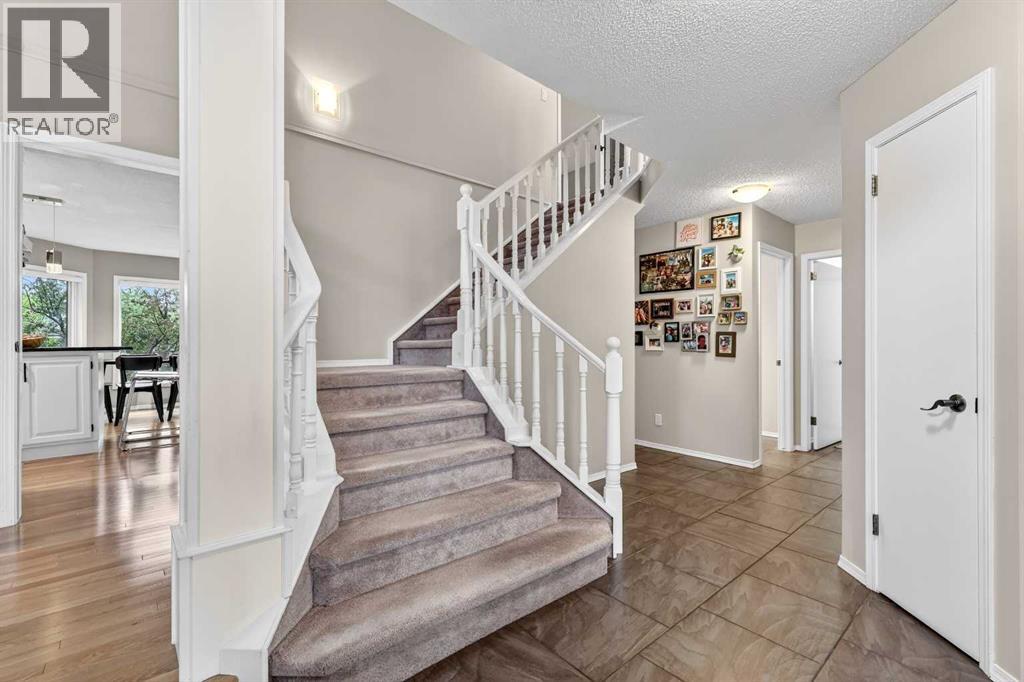 115 Woodpark Terrace SW - 27