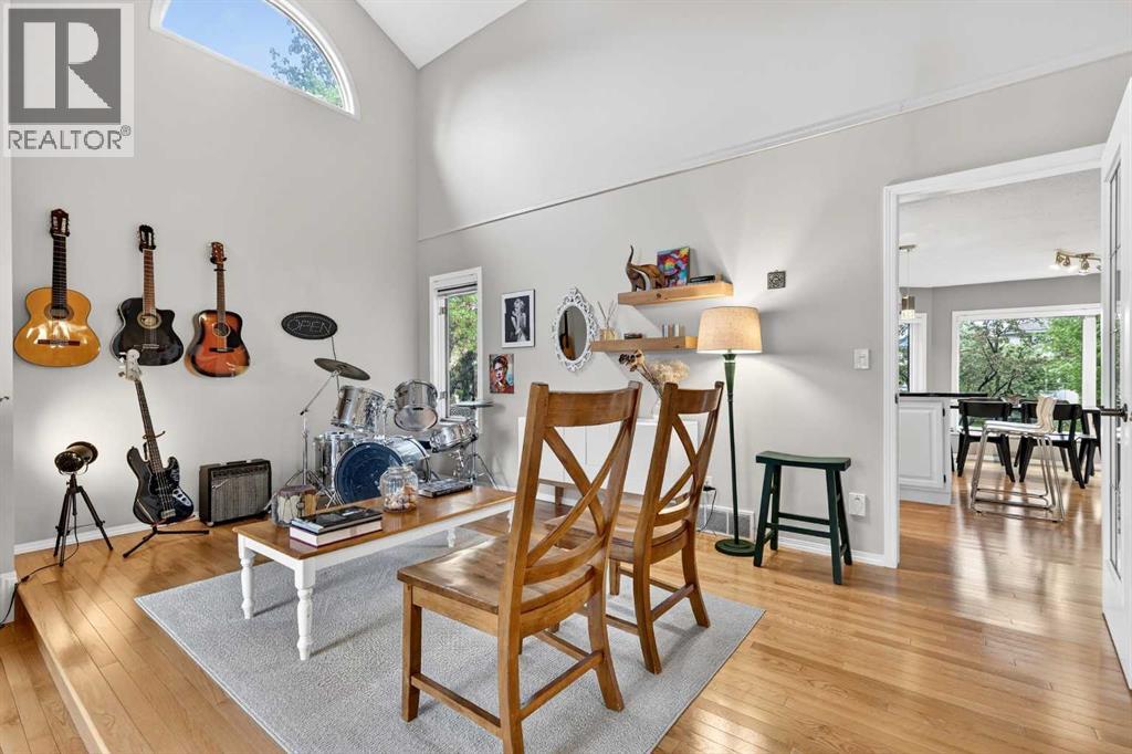 115 Woodpark Terrace SW - 10