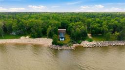 20079 Camp Neustadt Road E, Gimli Rm, MB R0C0C0 Photo 47