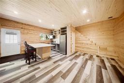20079 Camp Neustadt Road E, Gimli Rm, MB R0C0C0 Photo 9