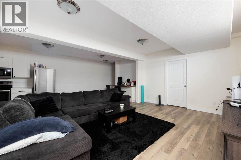 128 Hawthorn Way - 22
