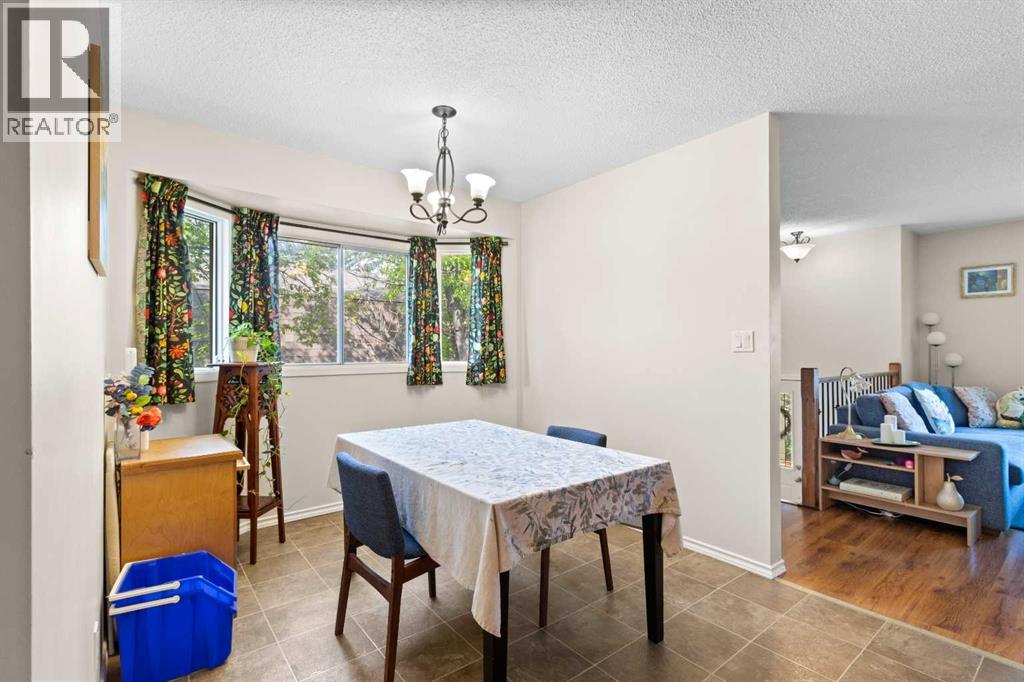Listing photo – 5 McCullough Crescent, Red Deer