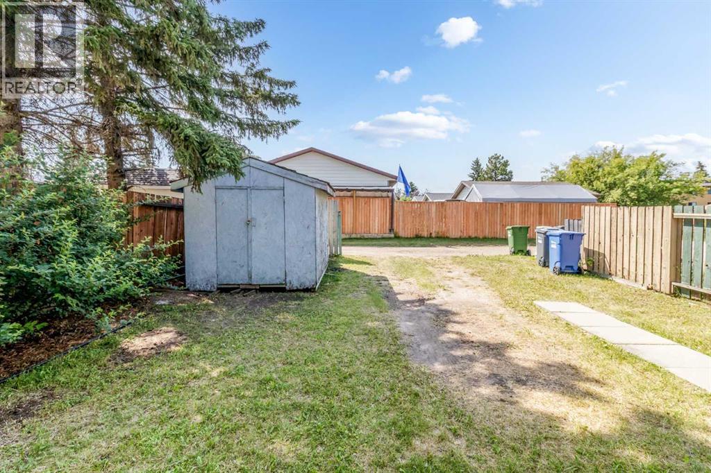 Listing photo – 5 McCullough Crescent, Red Deer