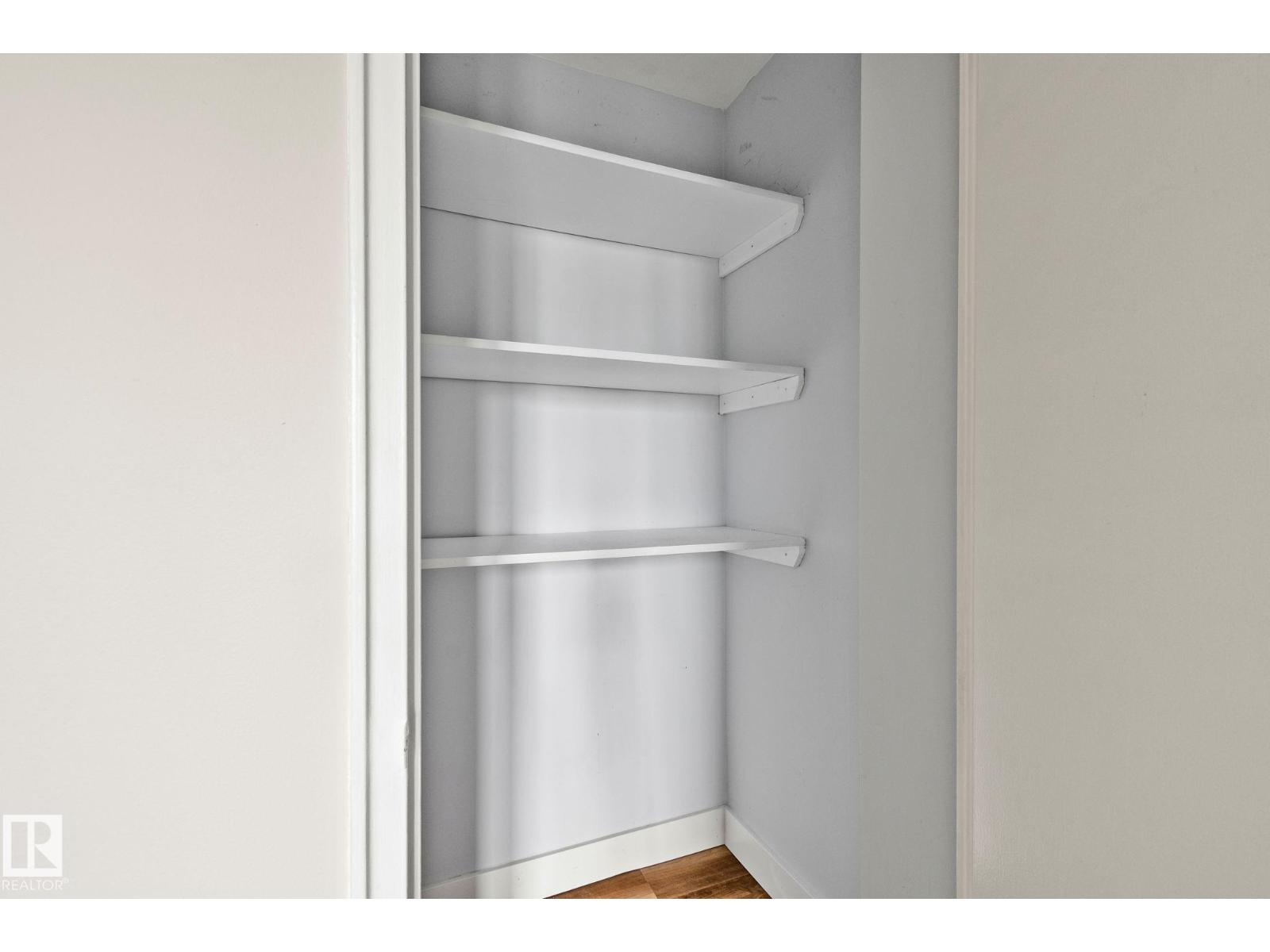 #705 9940 112 ST NW - 23