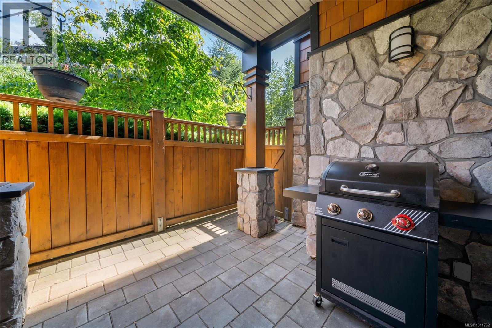#105 101 Nursery Hill Dr - 18