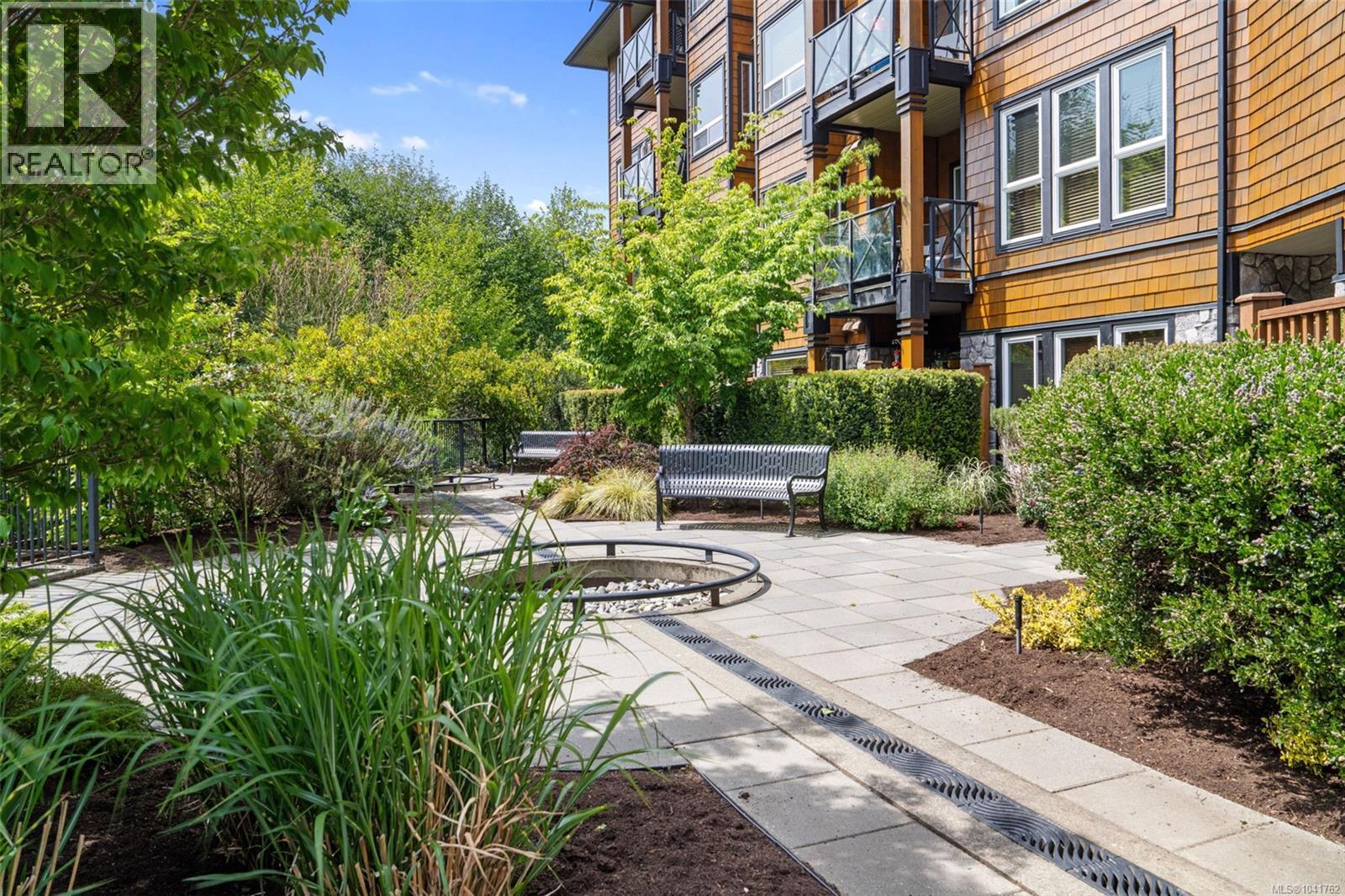 #105 101 Nursery Hill Dr - 19