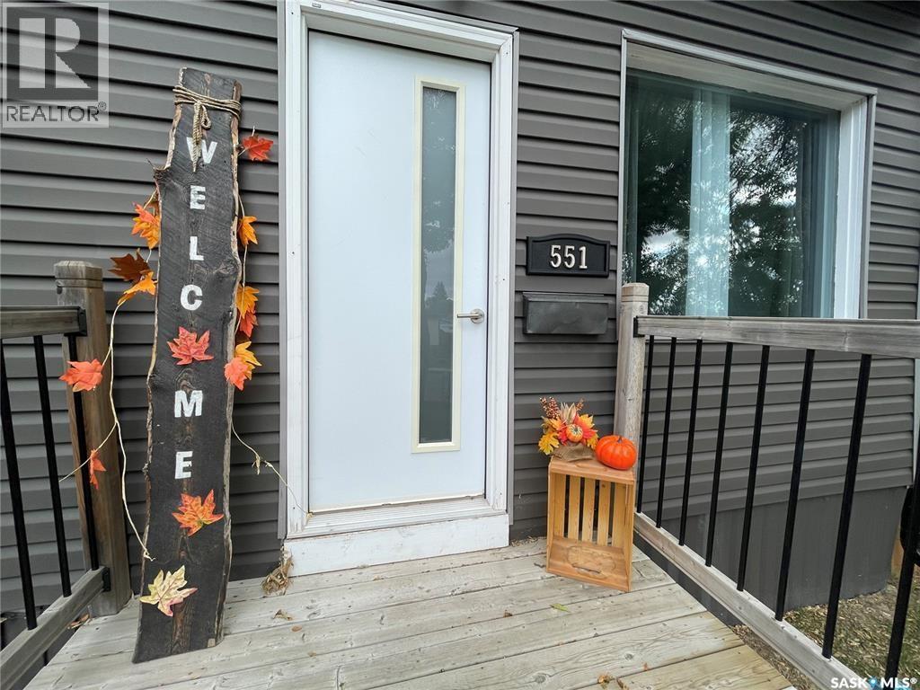 551 2nd AVENUE NW - Image 2