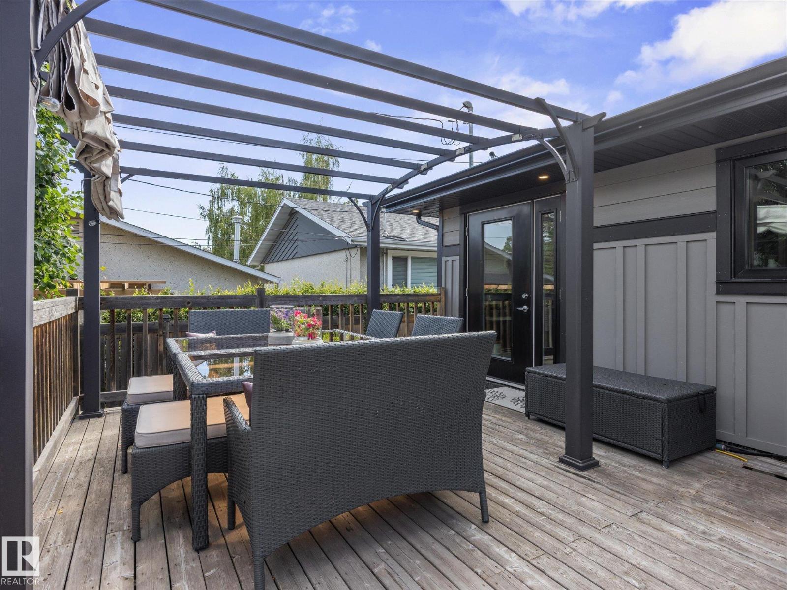 8822 161 ST NW - 36