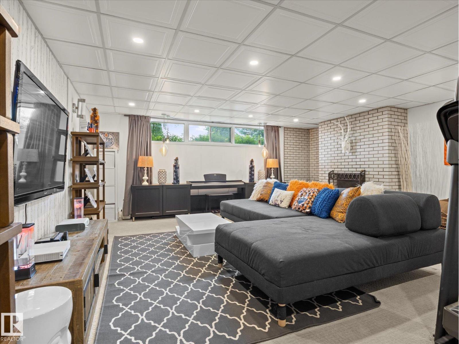 8822 161 ST NW - Image 30