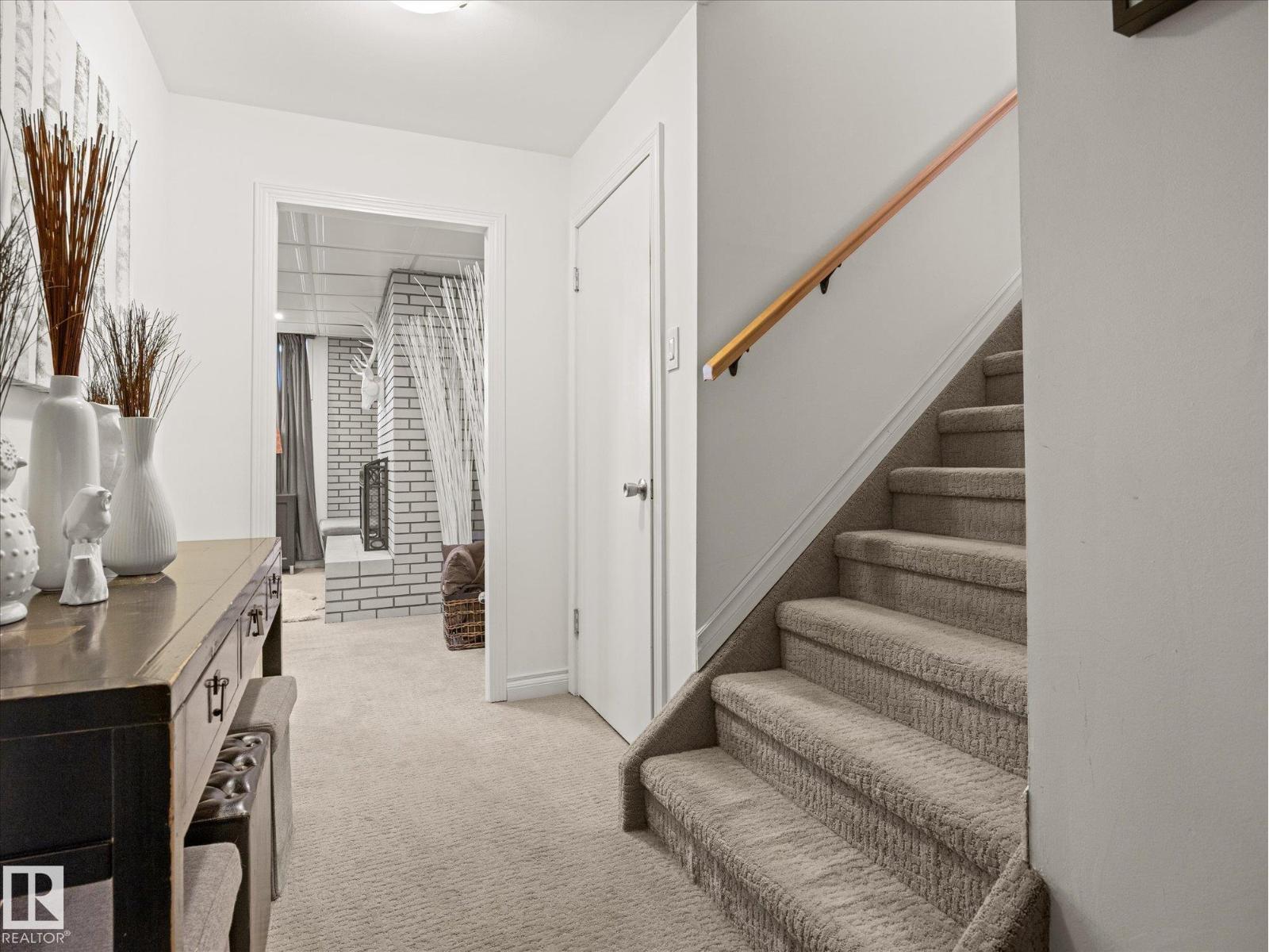 8822 161 ST NW - 28