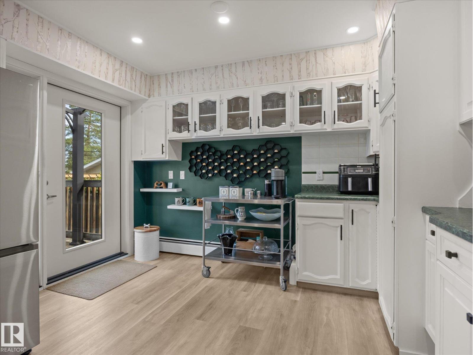 8822 161 ST NW - 12