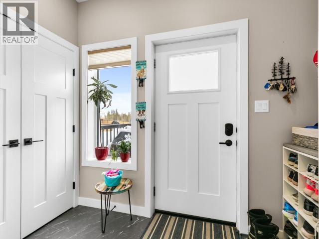 62 MASCOT STREET - 17